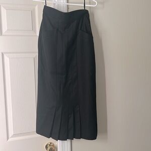 Eacada vintage wool black pleated midi pencil skirt. Sz36